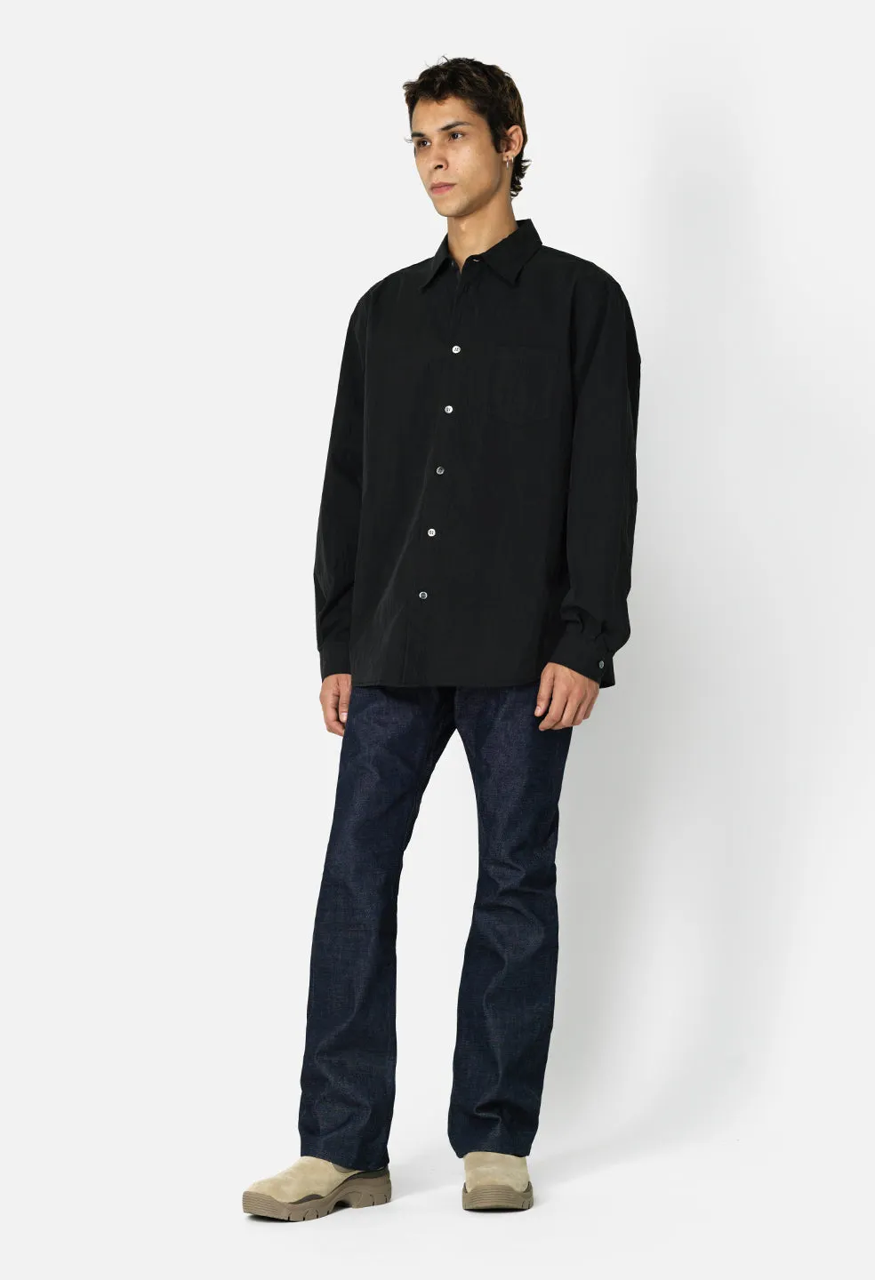 Cloak Button Up / Black